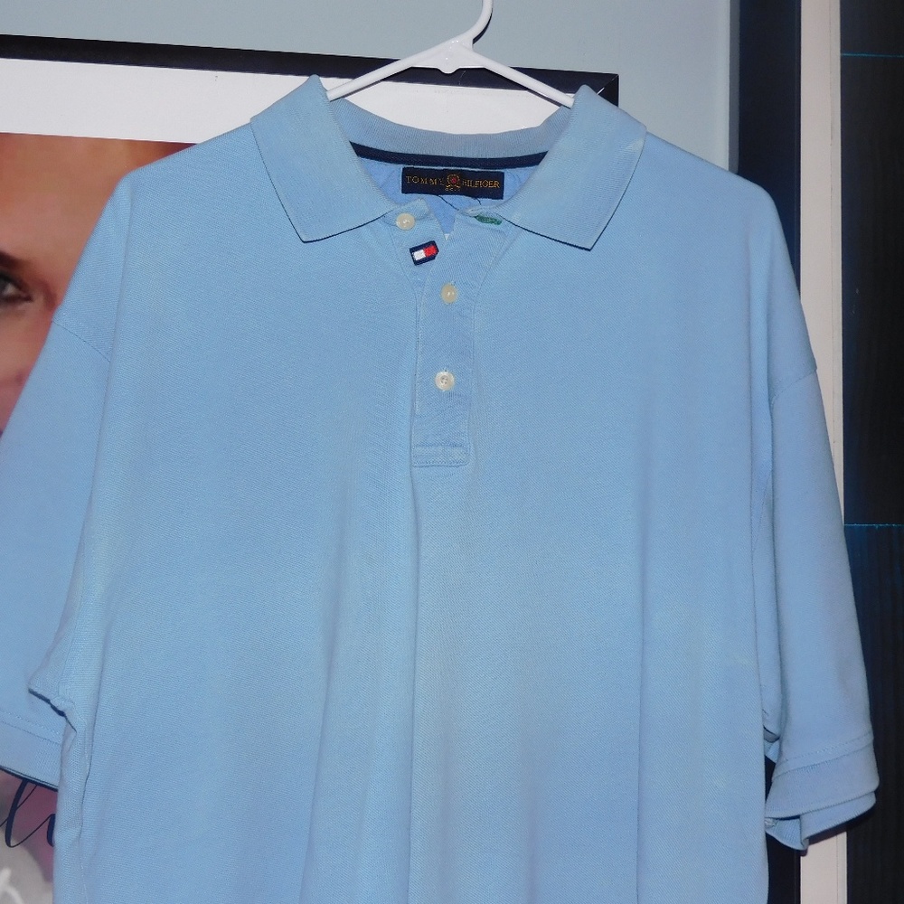 Classic Tommy Hilfiger Men's Polo Shirt Color: BLU